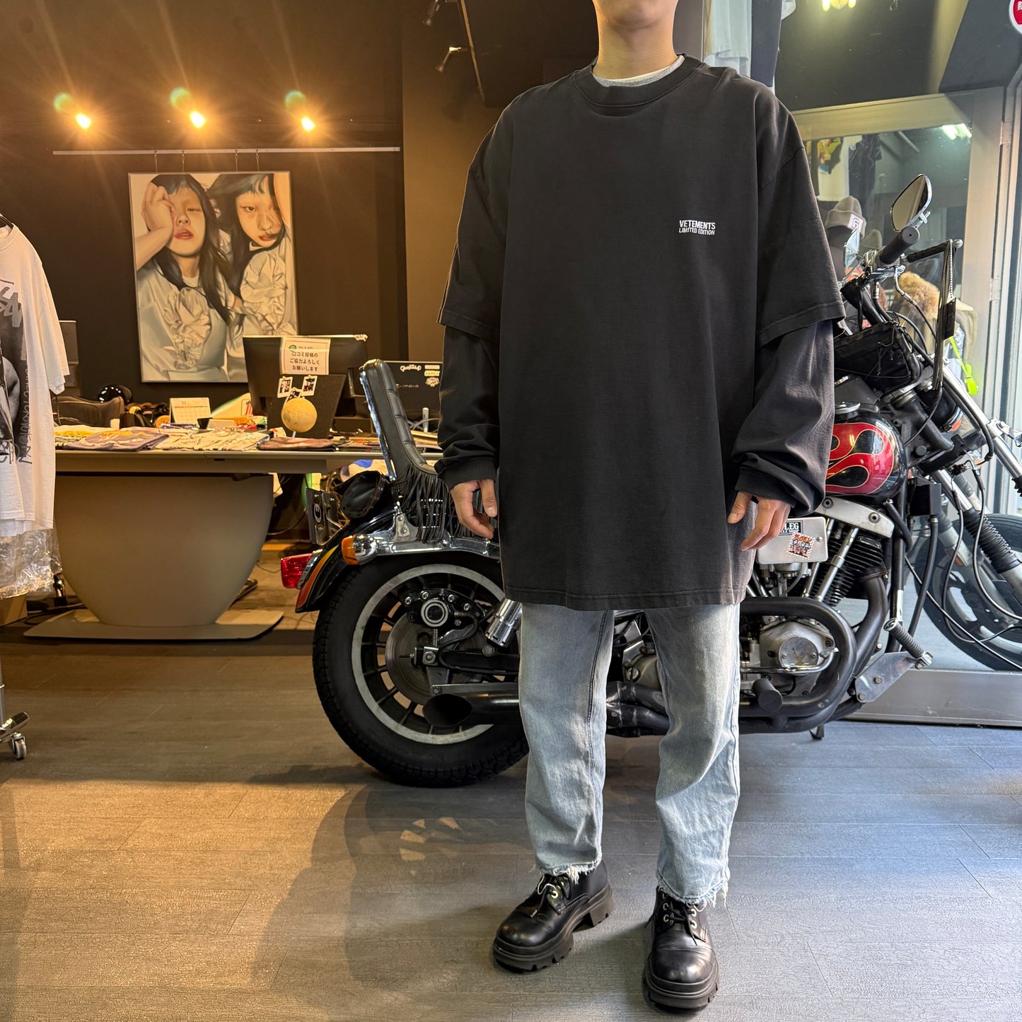 【VETEMENTS】ヴェトモン LIMITED EDITION レイヤードデザイン ロングスリーブTシャツ