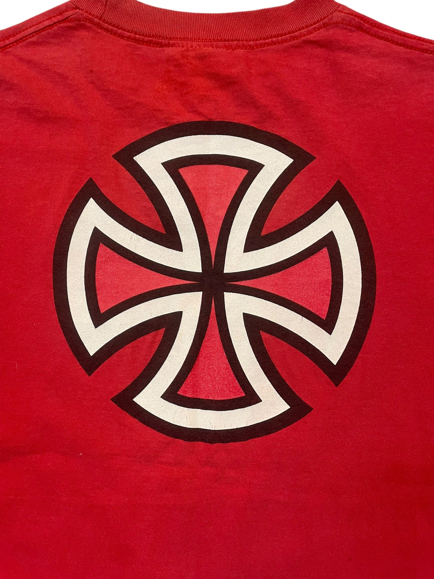 【INDEPENDENT】インディペンデント NHSタグ アイアンクロスロゴプリントTシャツ L