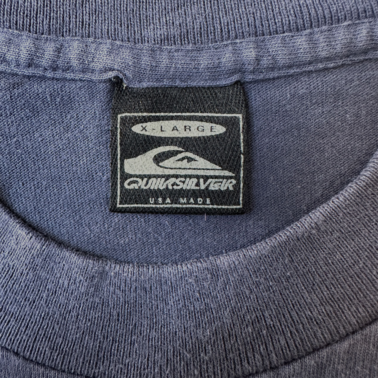 QUIK SILVER 90's Vintage T-Shirt, Made in USA, Size XL