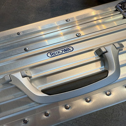 RIMOWA Tropicana (Carry-On Suitcase) / 2 Wheels / 23L