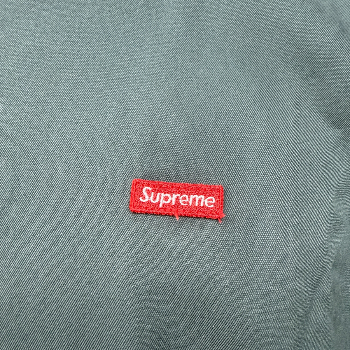 【SUPREME】シュプリーム "Box Logo Small Patch" ボタンダウン 長袖 シャツ