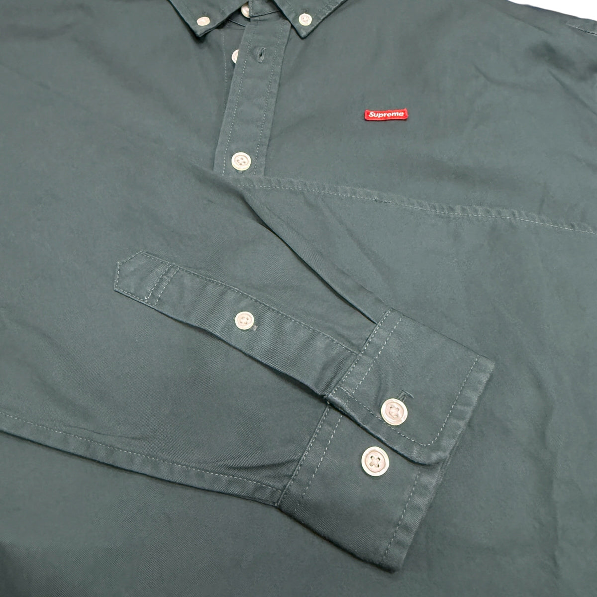 【SUPREME】シュプリーム "Box Logo Small Patch" ボタンダウン 長袖 シャツ