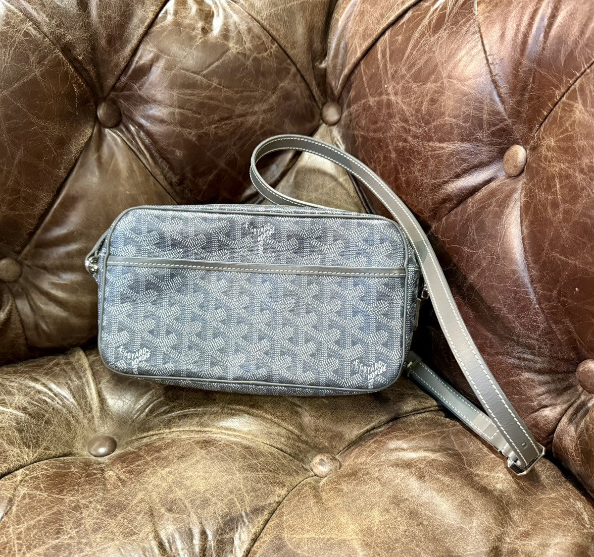 [GOYARD] Goyard Cup Vert PM Shoulder Bag (Gray)