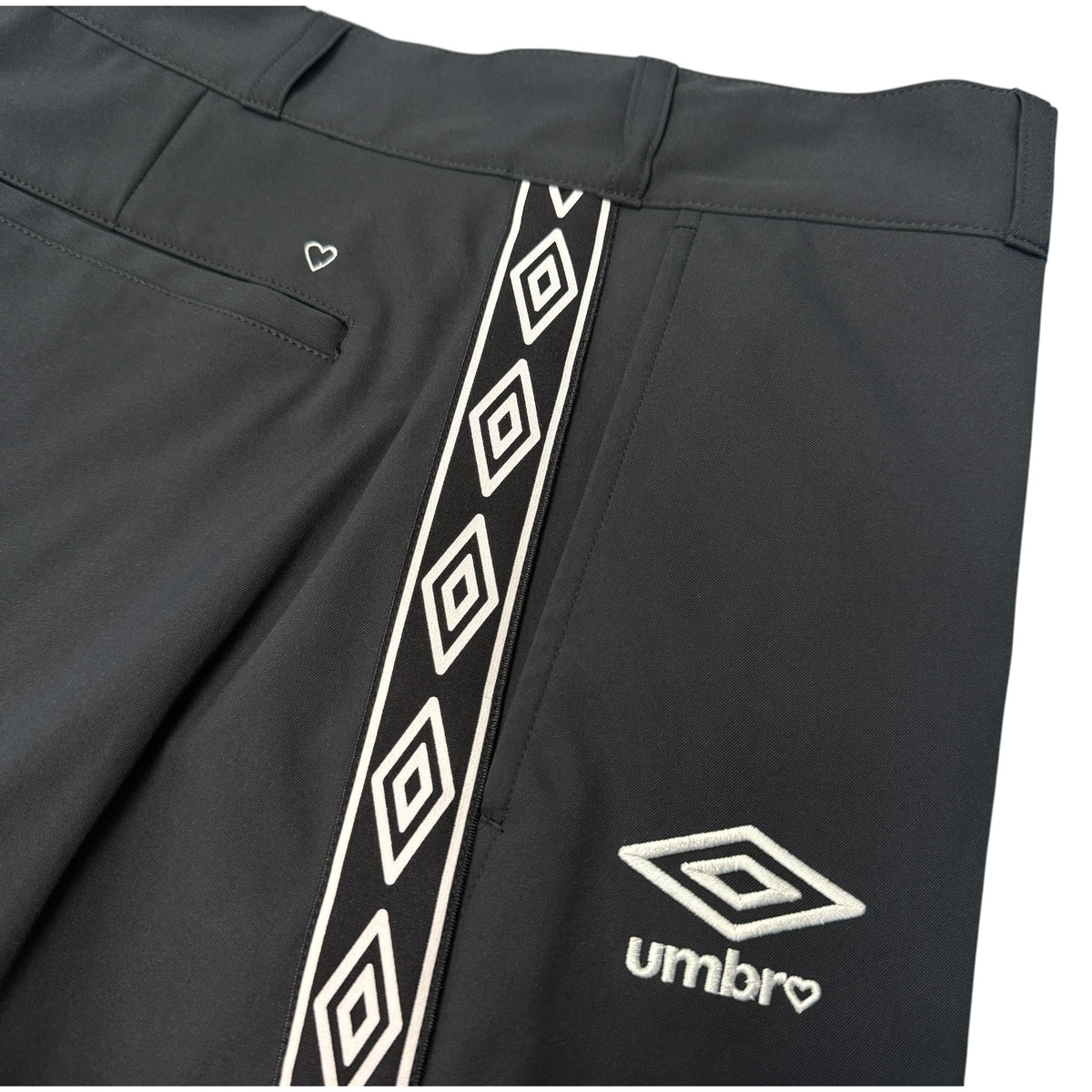 【UMBRO×BASICKS】アンブロ×ベイシックス 23ss "UMBRO TAPE SPORT SLACKS" スラックス