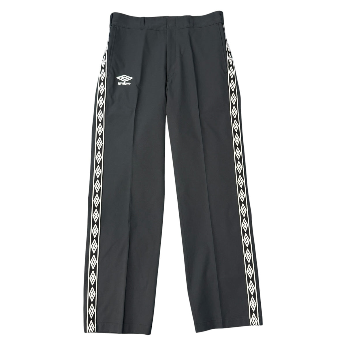 【UMBRO×BASICKS】アンブロ×ベイシックス 23ss "UMBRO TAPE SPORT SLACKS" スラックス