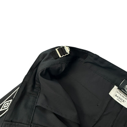 【UMBRO×BASICKS】アンブロ×ベイシックス 23ss "UMBRO TAPE SPORT SLACKS" スラックス