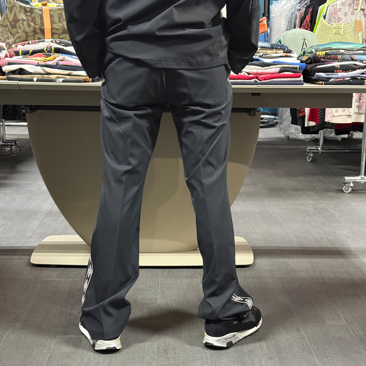 【UMBRO×BASICKS】アンブロ×ベイシックス 23ss "UMBRO TAPE SPORT SLACKS" スラックス