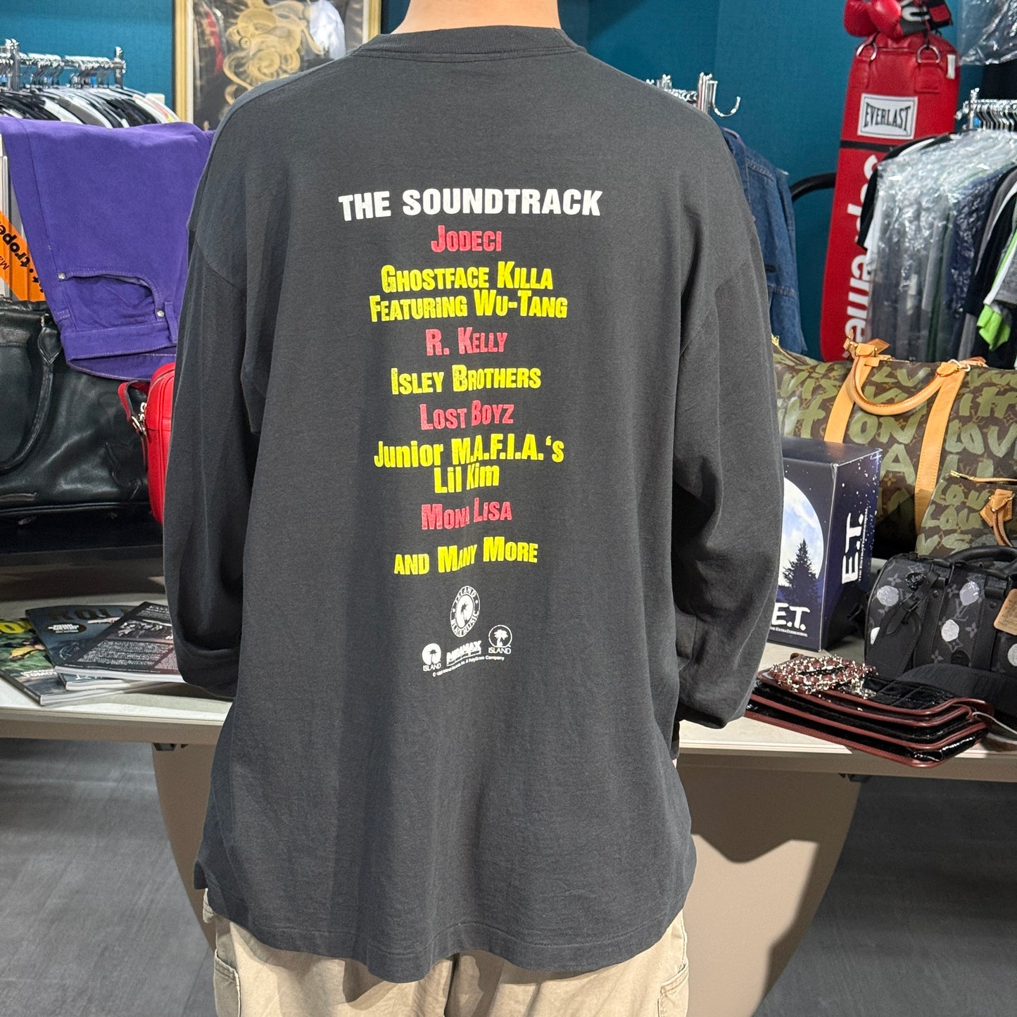 【DON'T BE A MENACE】ドント・ビー・ア・メナス "THE SOUNDTRACK" 1995コピーライト 90's Vintage MovieロングスリーブTシャツ