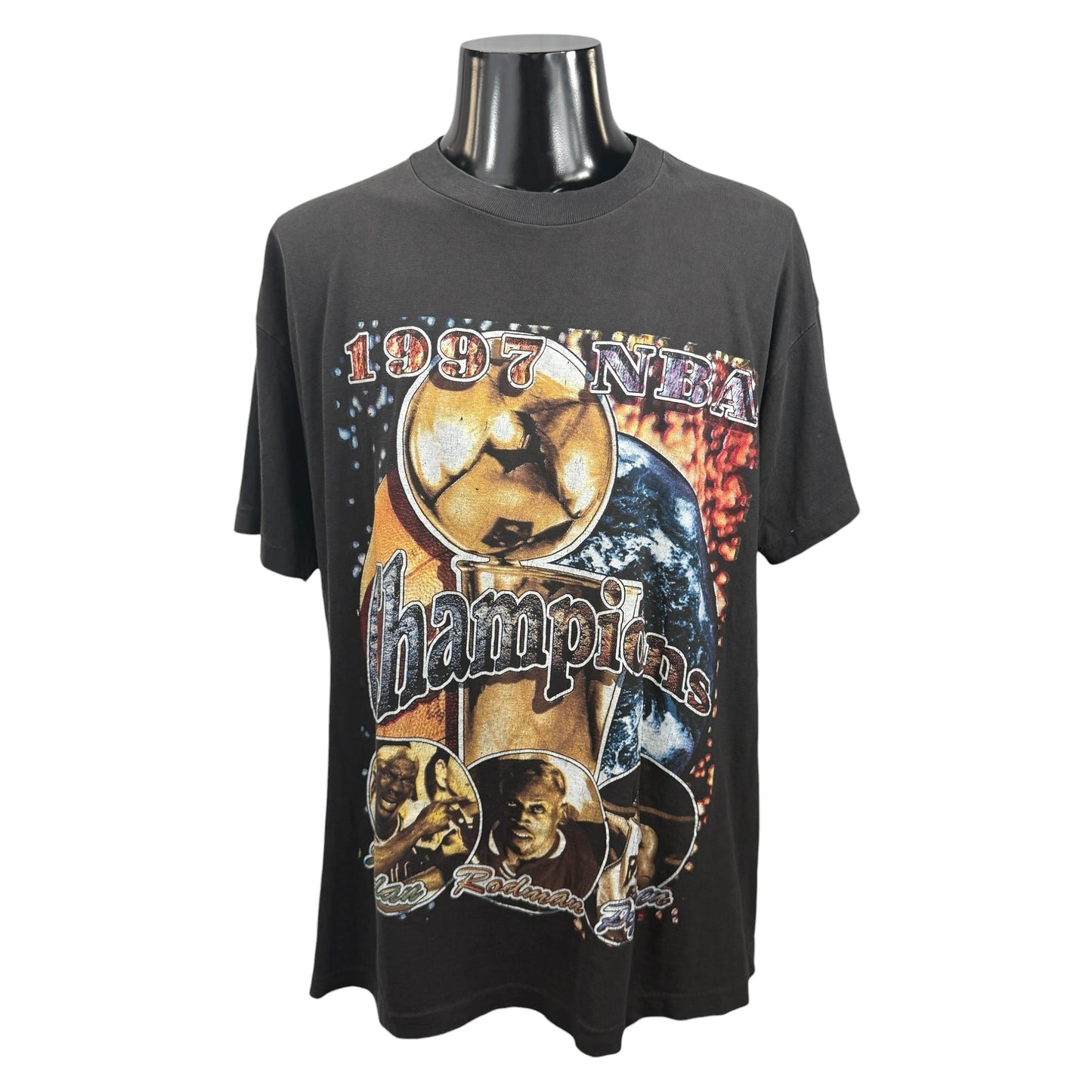 【CHICAGO BULLS】シカゴ・ブルズ "1997 NBA CHAMPIONS" 90's Rap Tシャツ