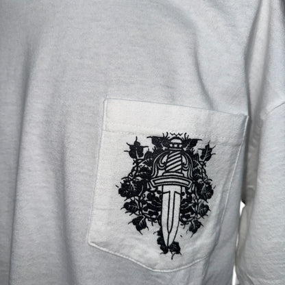 【CHROME HEARTS】オールドネックロゴ "Vine Dagger" ポケット Tシャツ