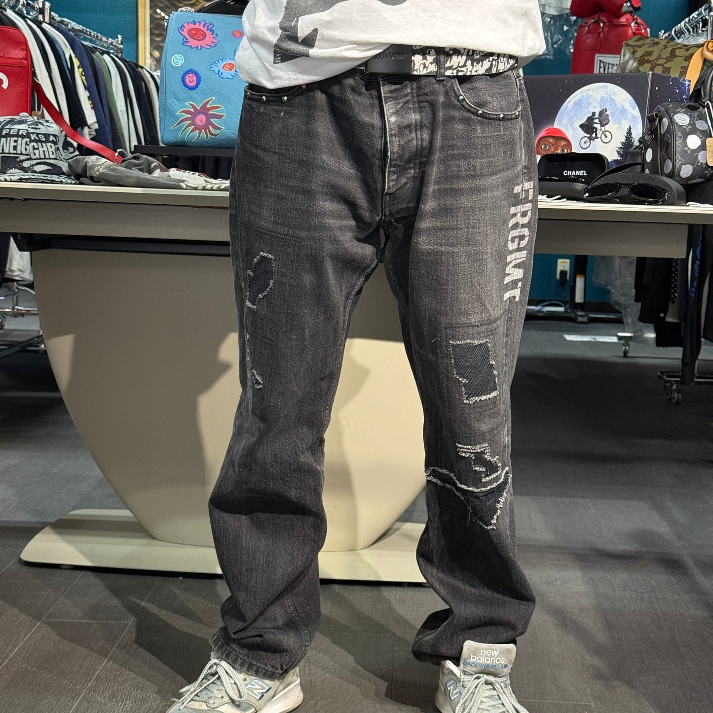 【LOUIS VUITTON×FRAGMENTS】ルイヴィトン×フラグメント ダメージ加工 17SS デニム パンツ
