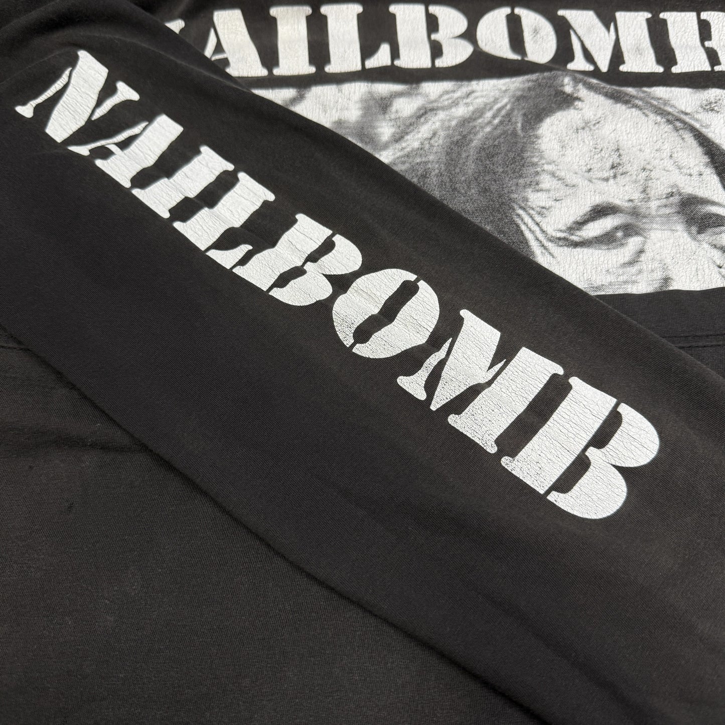 【NAILBOMB】ネイルボム "POINT BLANK" 90's Vintage ロングスリーブTシャツ