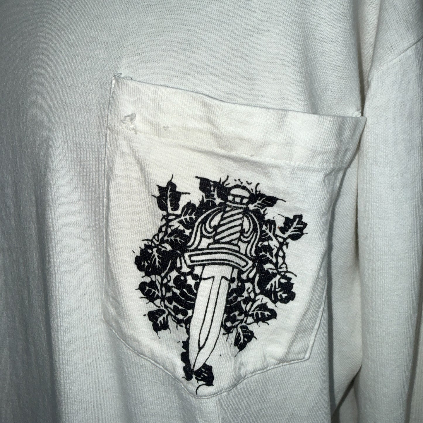 【CHROME HEARTS】クロムハーツ "DAGGER / FLORAL CROSS" 90's Vintage ポケット ロングスリーブTシャツ