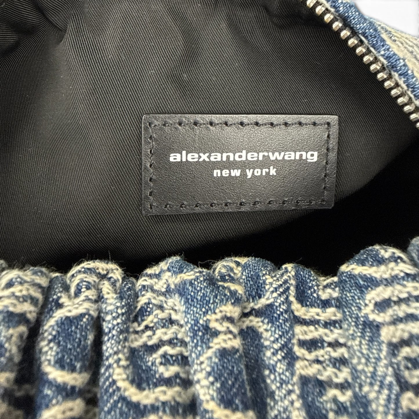 【ALEXANDER WANG】アレキサンダーワン スクランチー スモールバッグ