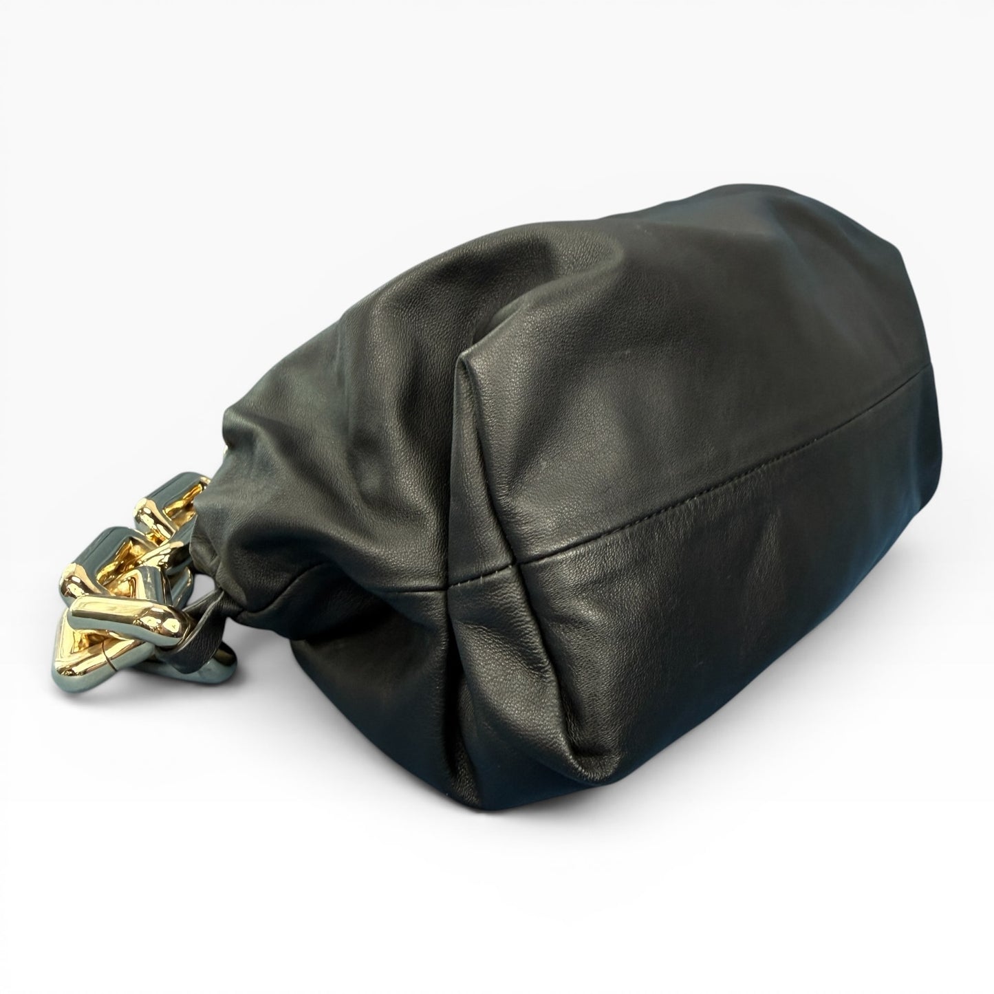【BOTTEGA VENETA】ボッテガヴェネタ "THE CHAIN POUCH" レザー ショルダーバッグ
