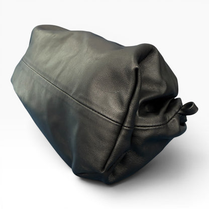 【BOTTEGA VENETA】ボッテガヴェネタ "THE CHAIN POUCH" レザー ショルダーバッグ