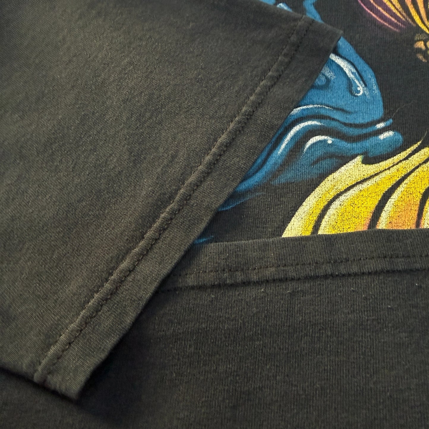 【LIQUID BLUE】リキッドブルー "鯉 / KOI FISH" Vintage Tシャツ