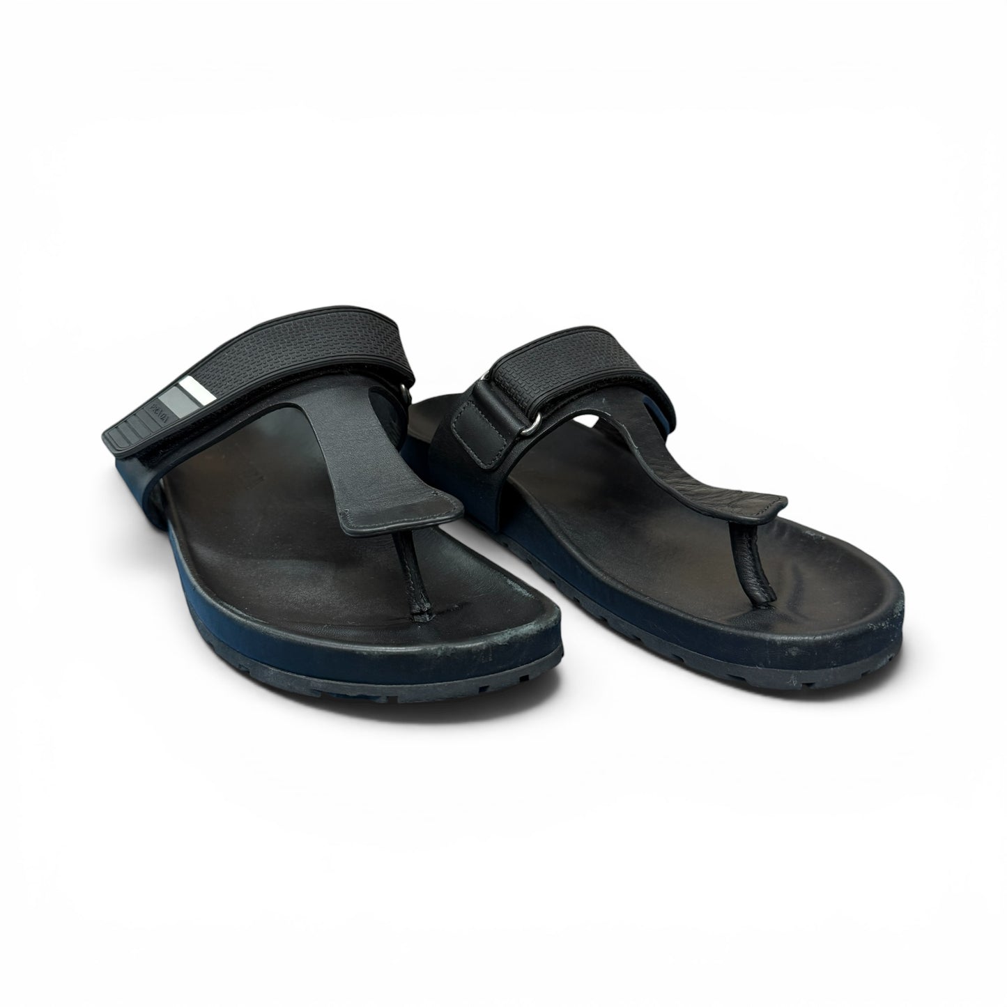 【PRADA】プラダ "2Y3013 ラバーロゴ" レザートングサンダル