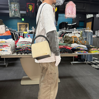 【JACQUEMUS】ジャックムス レザーバケット ショルダーバッグ JM211BA10211