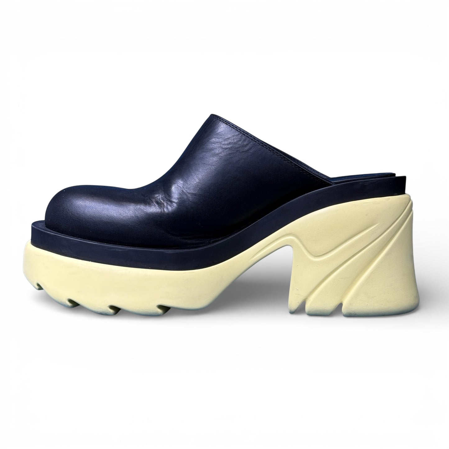 [BOTTEGA VENETA] Bottega Veneta "FLASH" Flash Leather Mule Sandals