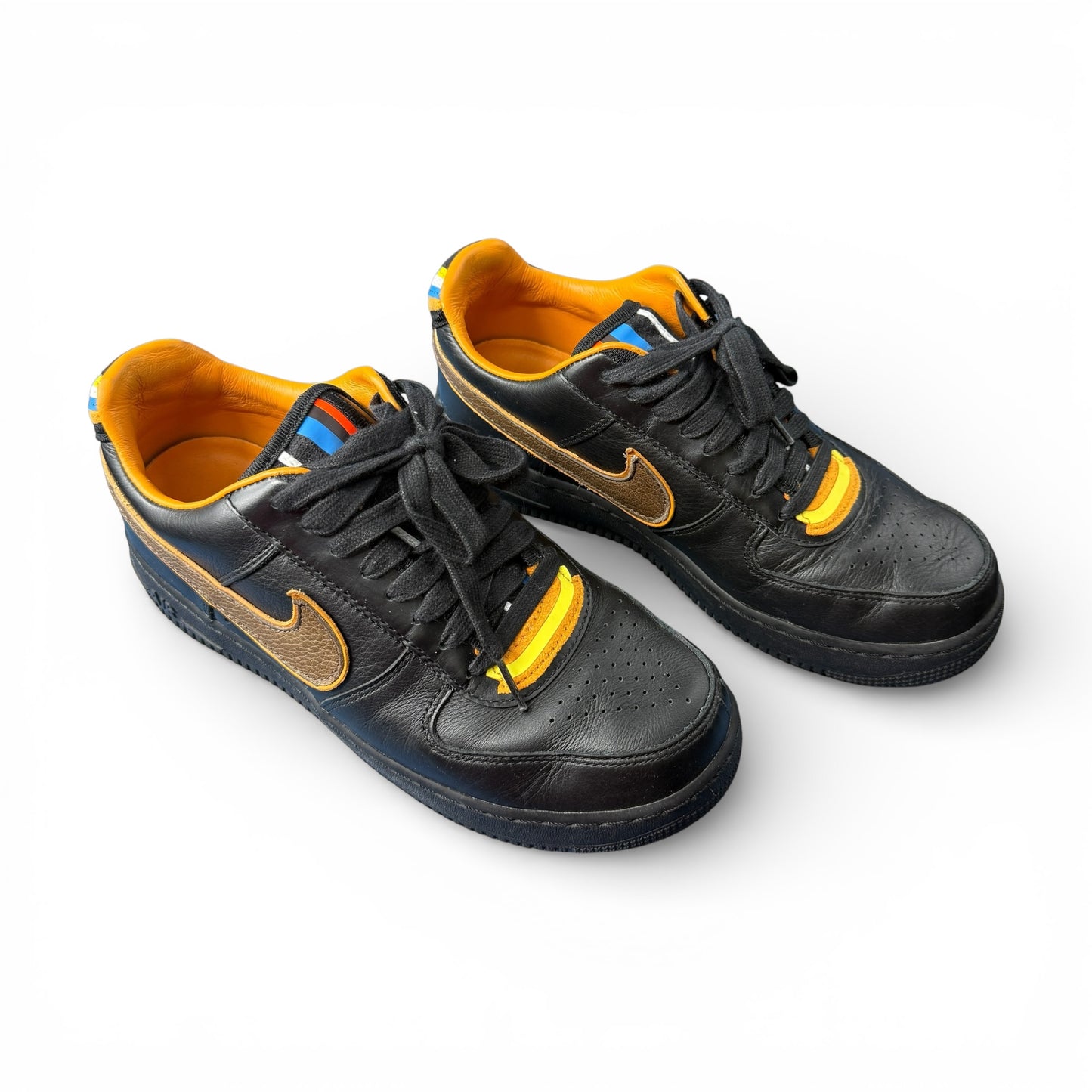 【NIKE × R.T】ナイキ × リカルド・ティッシ " AIR FORCE 1 LOW " スニーカー