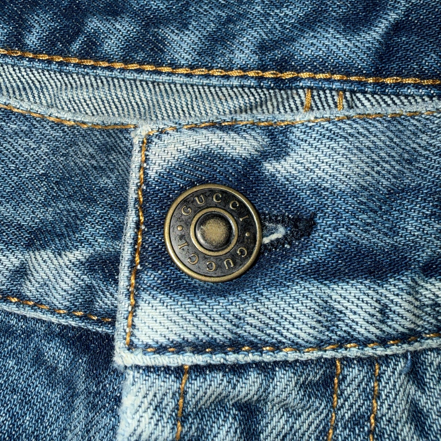 【GUCCI】グッチ ペイント・ダメージ加工 デニムパンツ