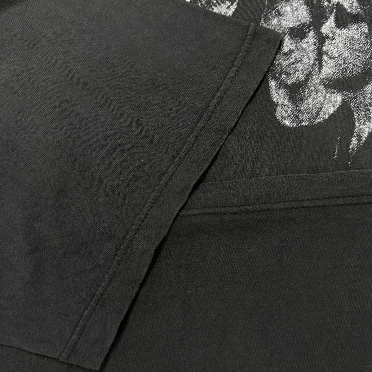 【BON JOVI】ボン・ジョヴィ "KEEP THE FAITH" 90's Vintage Tシャツ