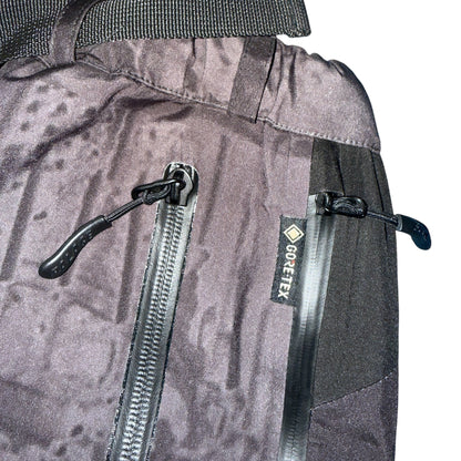 【Palace × Vivienne Westwood】パレス × ヴィヴィアン・ウエストウッド GORE-TEX カーゴパンツ 総柄
