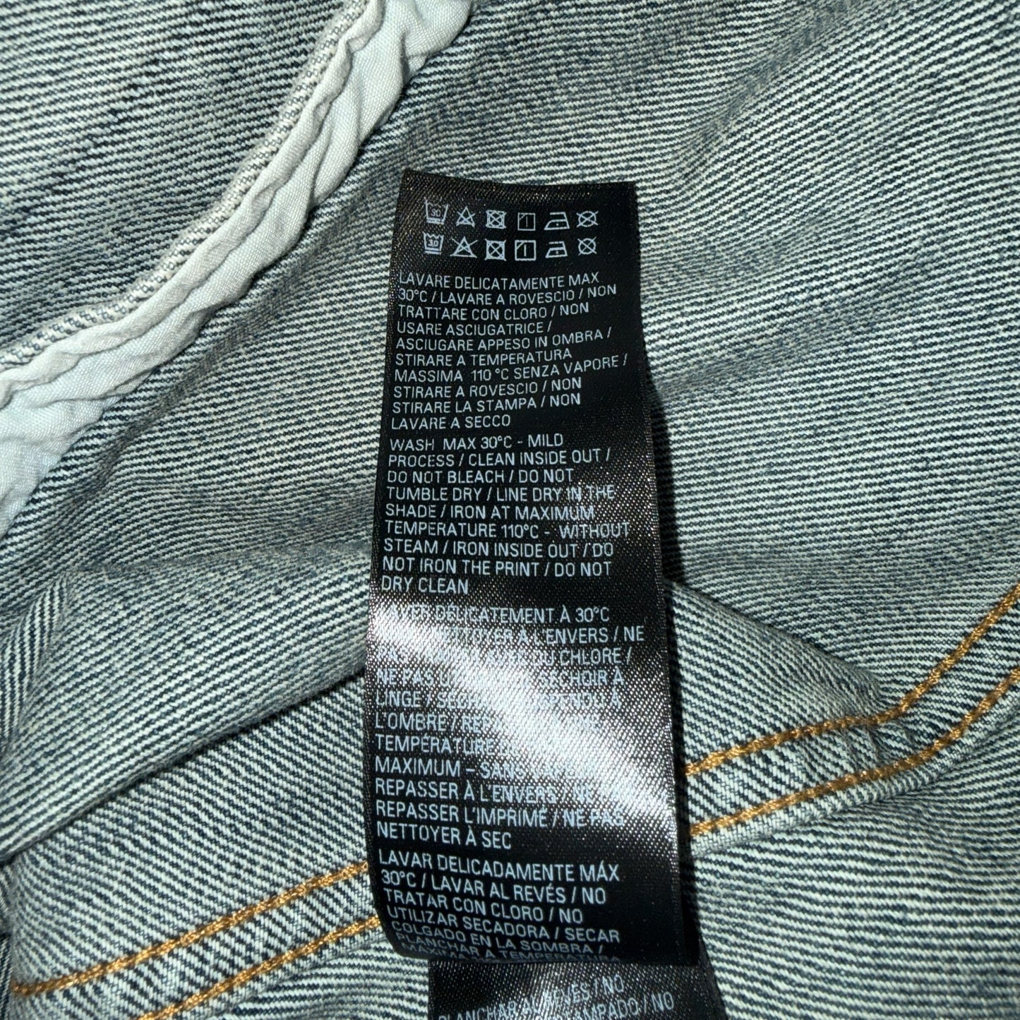 【BALENCIAGA】バレンシアガ Summer 24 Tattoo Denim Jacket