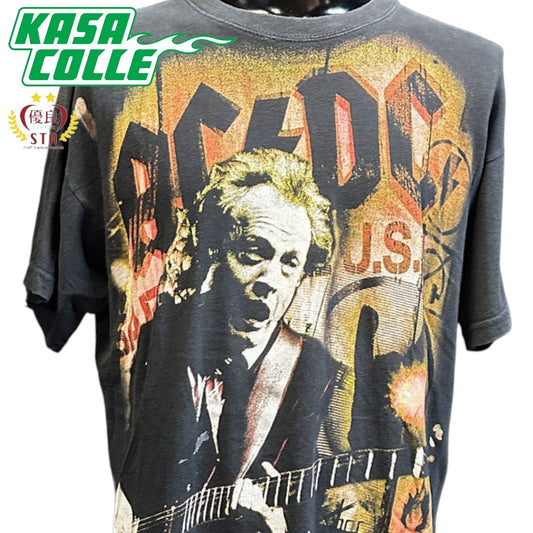 AC/DC "STIFF UPPER LIP" T-shirt, size XL