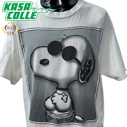 [PEANUTS] Snoopy "JOE COOL" Sunglasses Graphic T-shirt