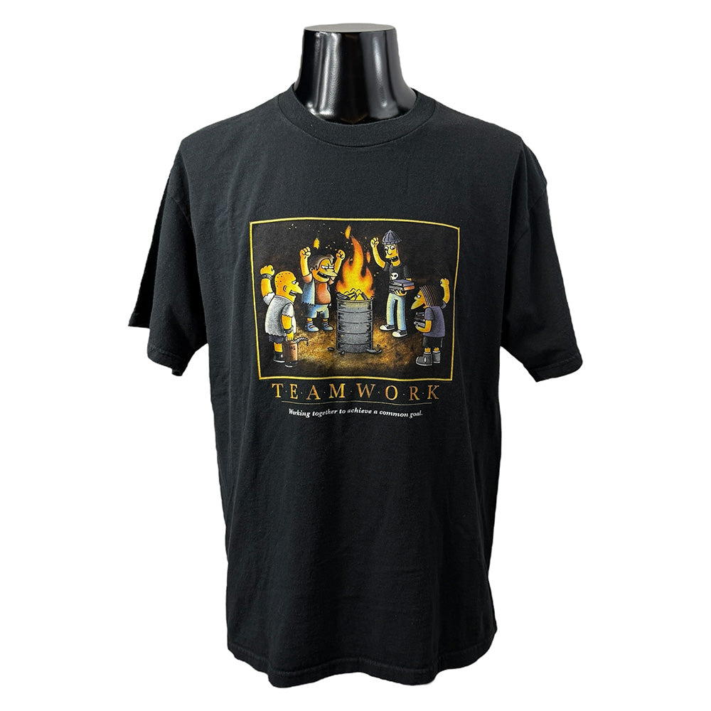 [THE SIMPSONS] The Simpsons TEAMWORK T-shirt