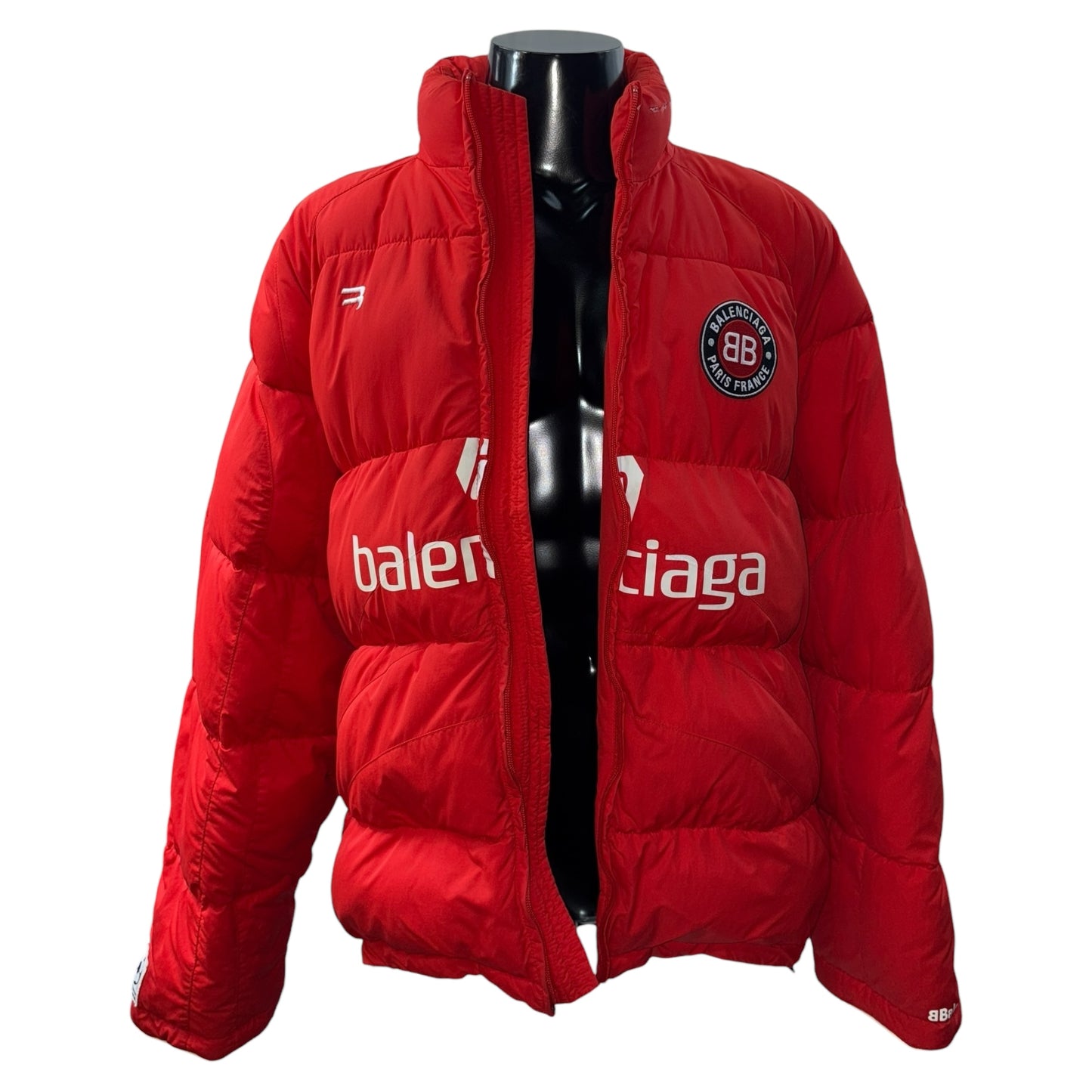 [BALENCIAGA] Balenciaga “FOOTBALL PRINT” logo down jacket
