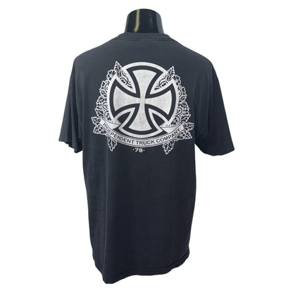 【INDEPENDENT】インディペンデント "Aces High" アイアンクロス フェードブラック Tシャツ