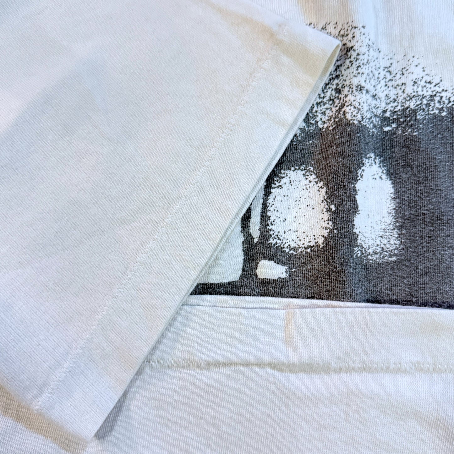 [SAINT Mxxxxxx] Saint Michael "IS THAT A DRUG?" T-shirt