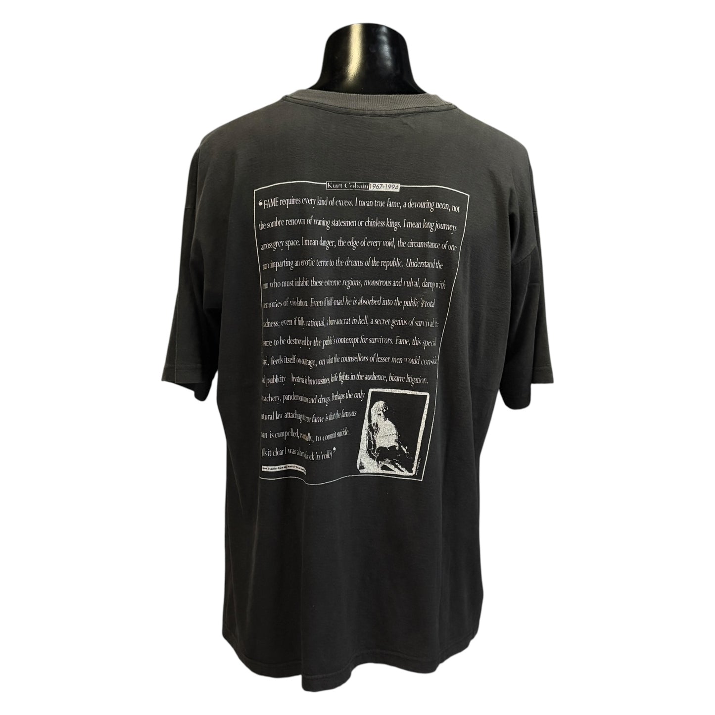 【KURT COBAIN】カートコバーン NIRVANA MEMORIAL FACE 追悼 Tシャツ XL相当
