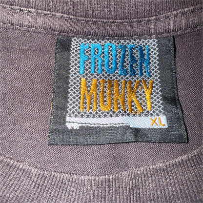 [UNIQUE DESIGN] Unique Design Graphic Logo T-Shirt XL