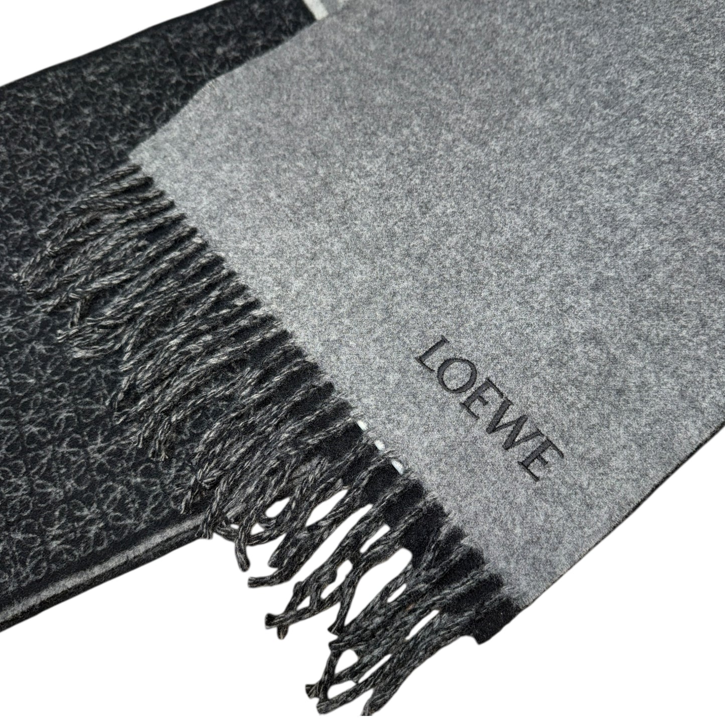 [LOEWE] Loewe Anagram Scarf Gray/Black