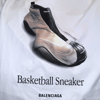 [BALENCIAGA] Balenciaga "Basketball Sneaker" T-shirt