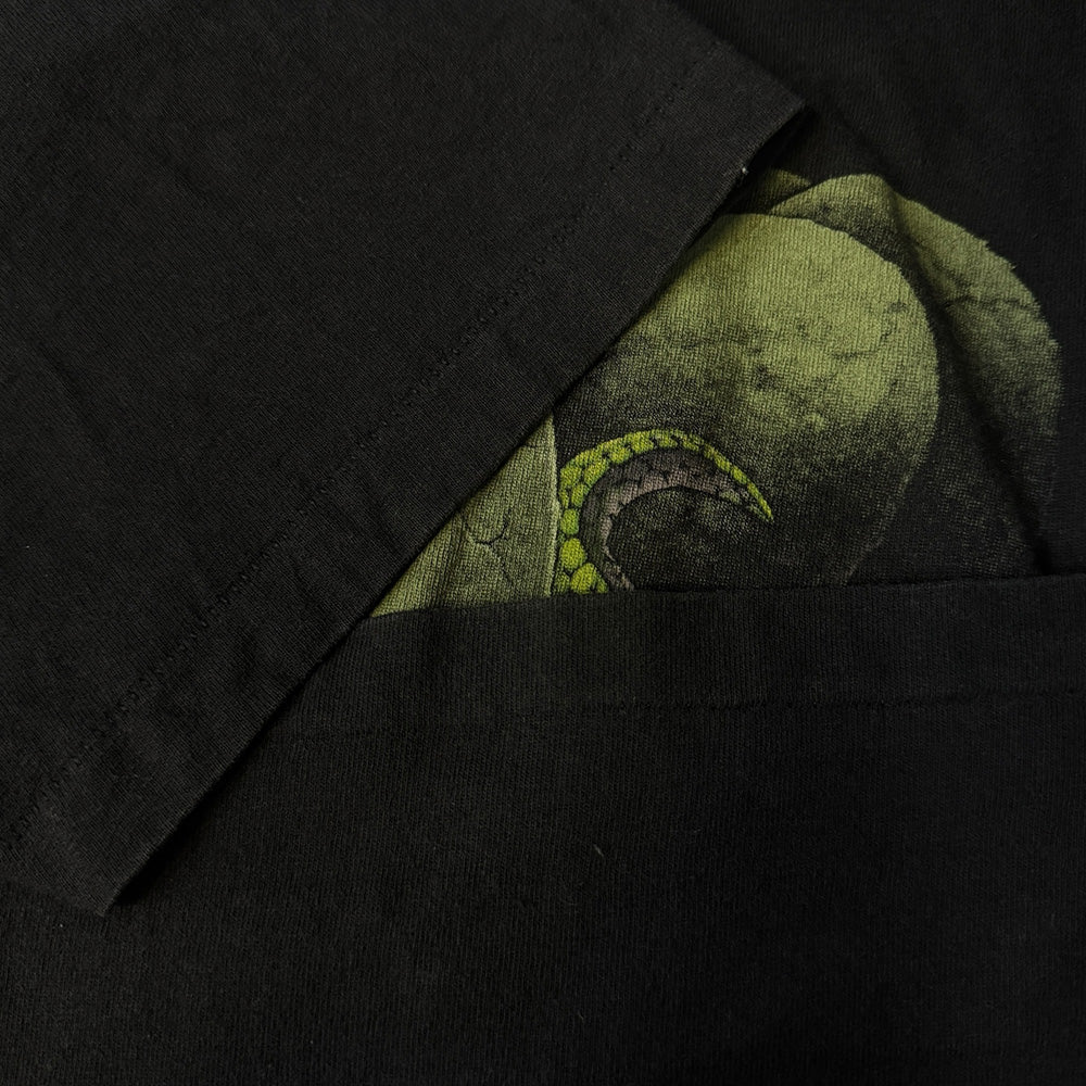[JURASSIC PARK] Jurassic Park "HATCHING EGGS" T-shirt