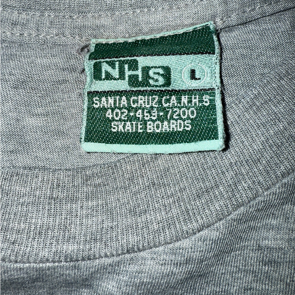 【THREE SKULLS】スケート グラフィック NHS緑タグ Tシャツ L
