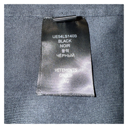 [VETEMENTS] VETEMENTS LIMITED EDITION Layered Design Long Sleeve T-Shirt