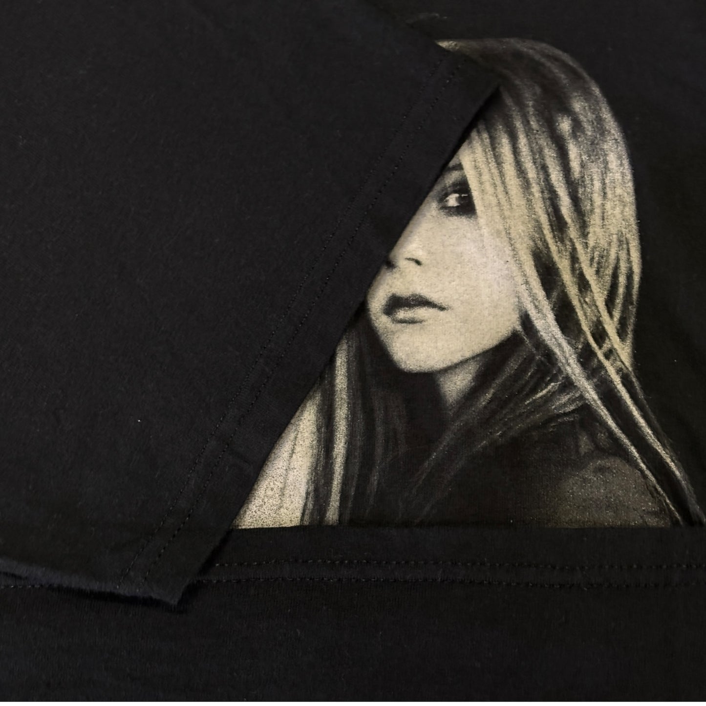 【AVRIL LAVIGNE】 アヴリルラヴィーン UNDER MY SKIN NORTH AMERICA TOUR 2004 Tシャツ XL