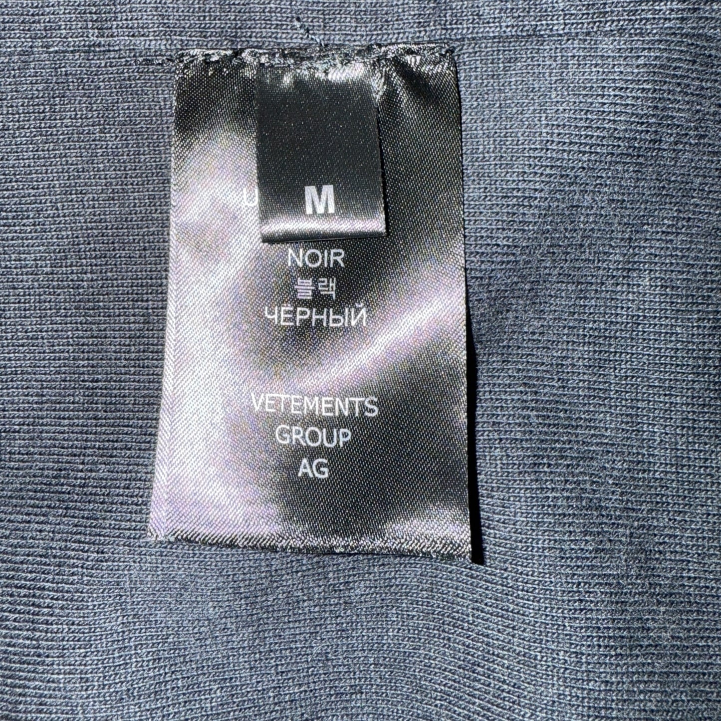 [VETEMENTS] VETEMENTS LIMITED EDITION Layered Design Long Sleeve T-Shirt