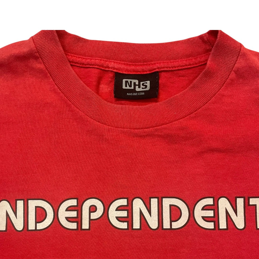 【INDEPENDENT】インディペンデント NHSタグ アイアンクロスロゴプリントTシャツ L