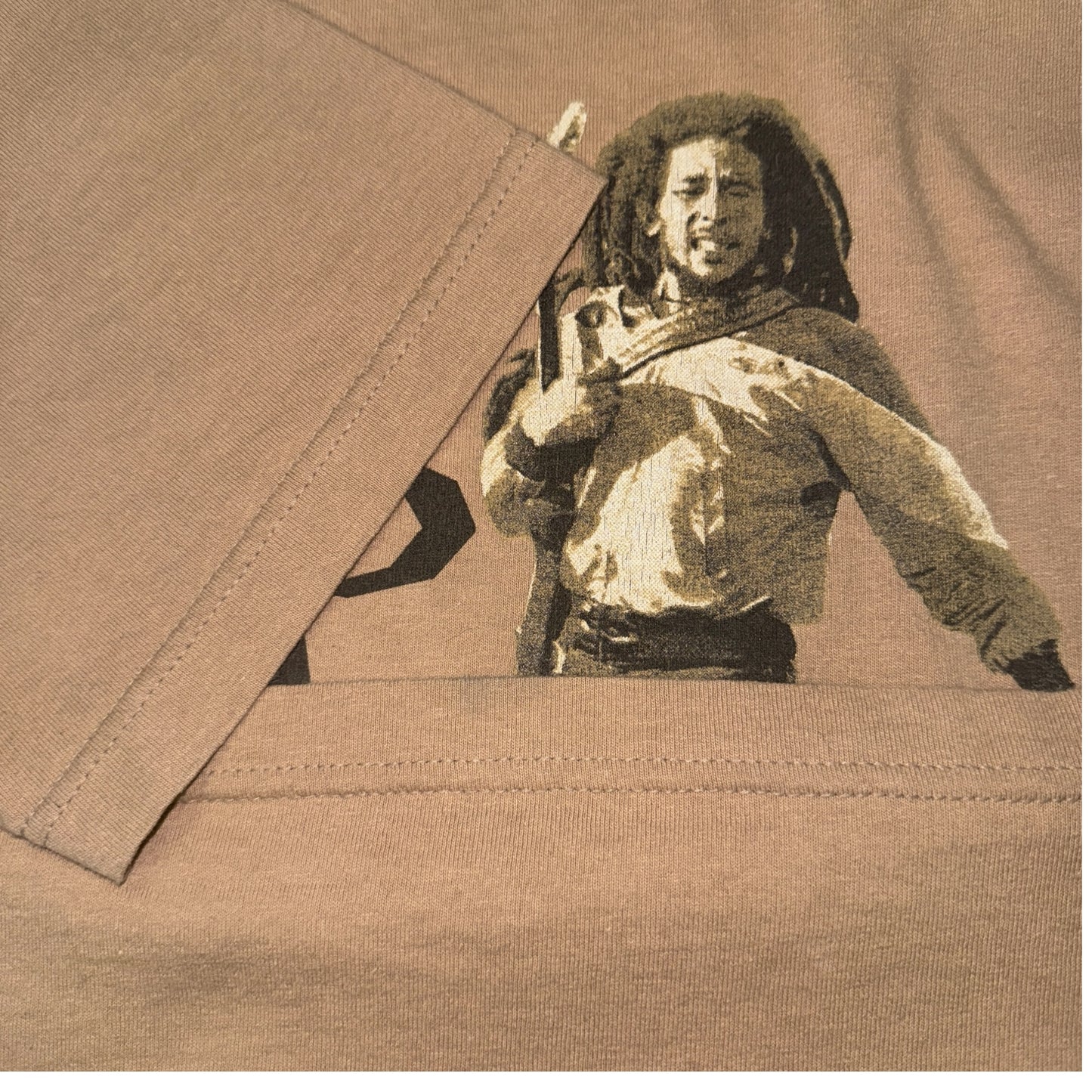 [BOB MARLEY] Bob Marley "WAKE UP AND LIVE" Vintage T-shirt, Size M
