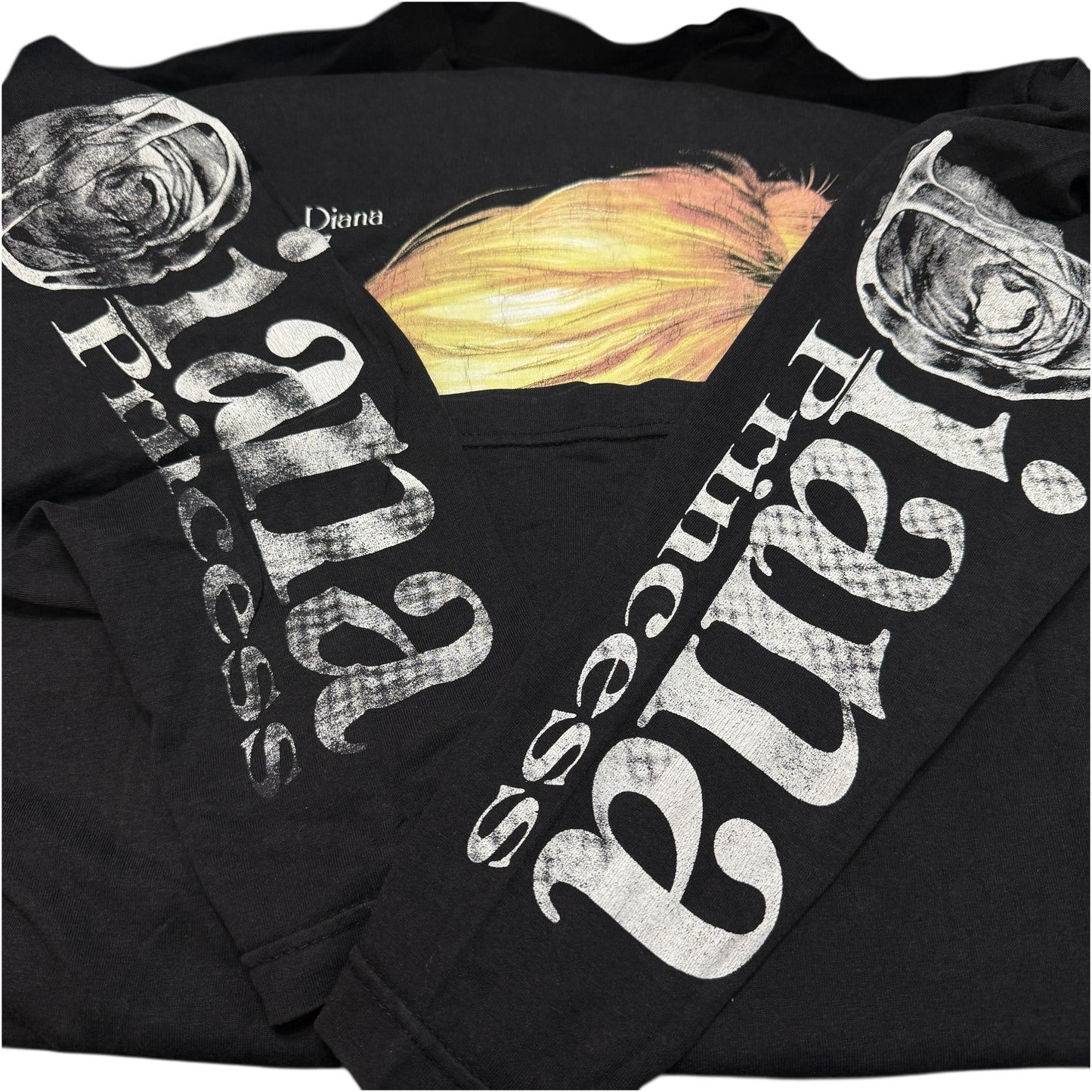 【PRINCESS DIANA】プリンセス・ダイアナ メモリアル フォトプリント ロングスリーブTシャツ