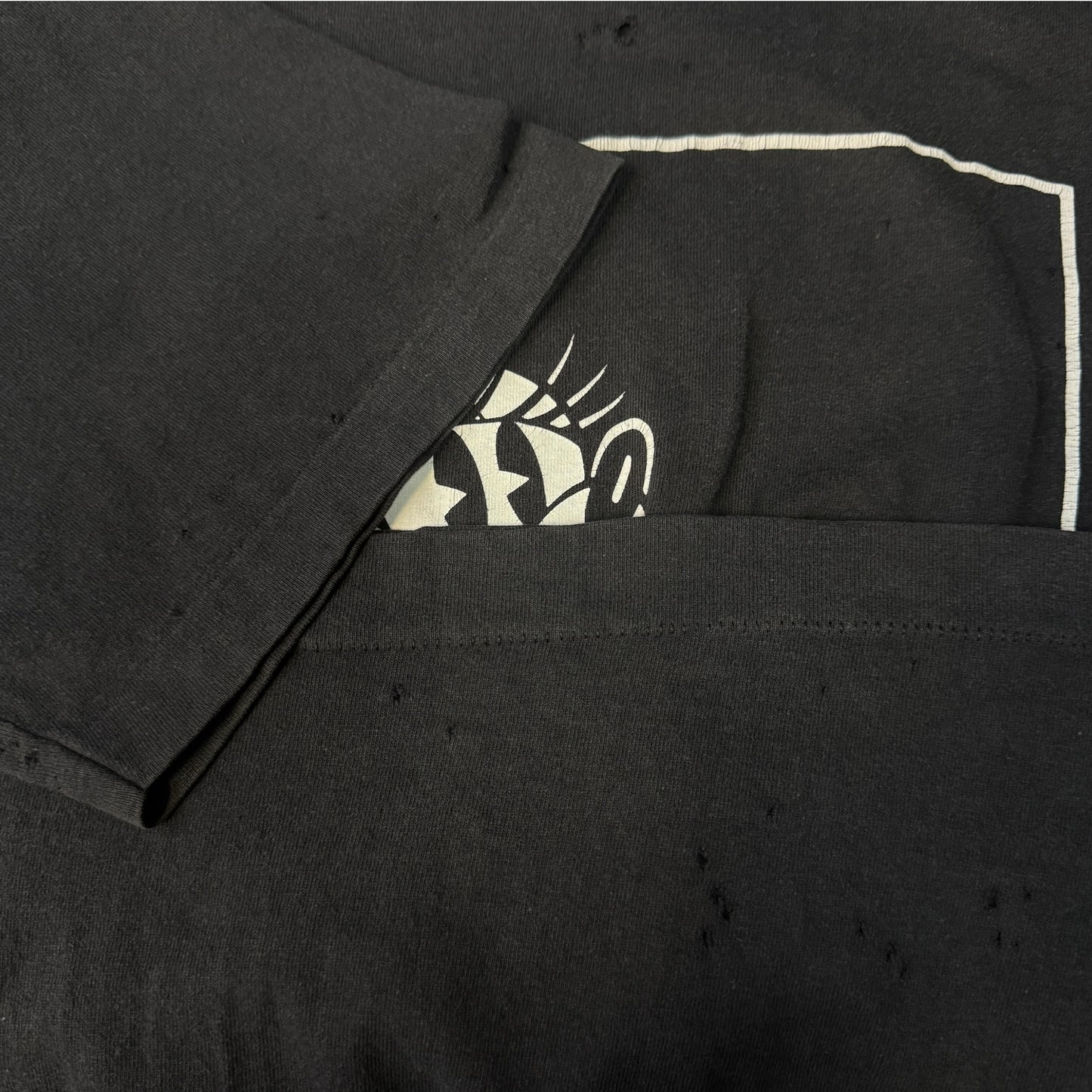 [DISNEY] Mickey &amp; Minnie Graphic T-shirt