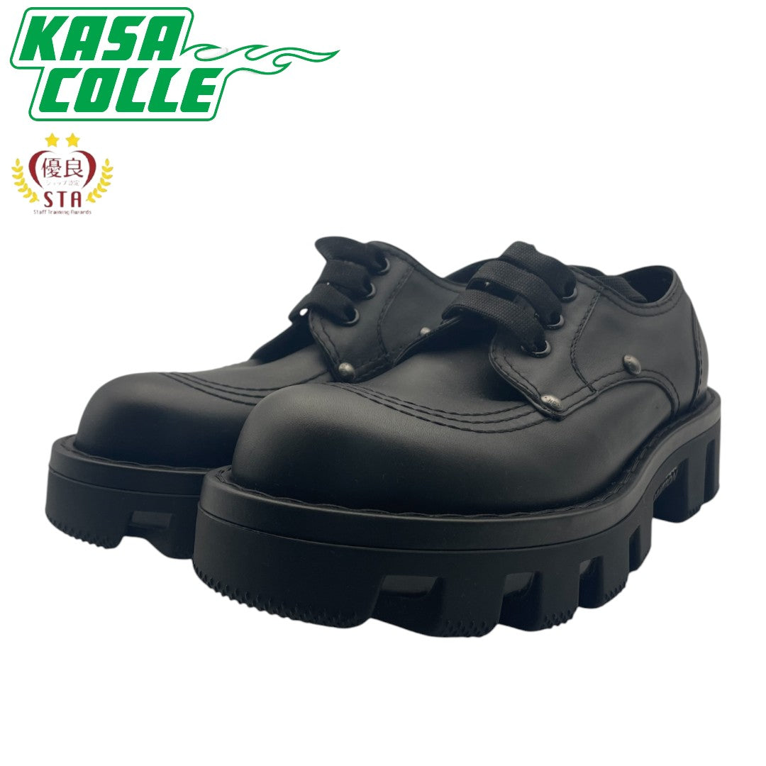 LOUIS VUITTON: Louis Vuitton LV Checker Derby Loafers (Black)