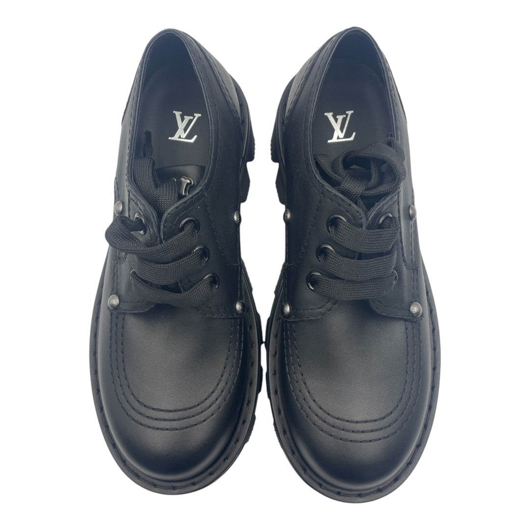 LOUIS VUITTON: Louis Vuitton LV Checker Derby Loafers (Black)